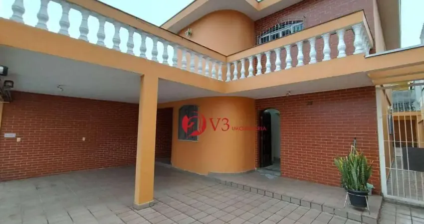 Sobrado a venda na Vila Nhocuné 3 Dormitórios sendo 1 Suíte, 4 Vagas, 214 m²