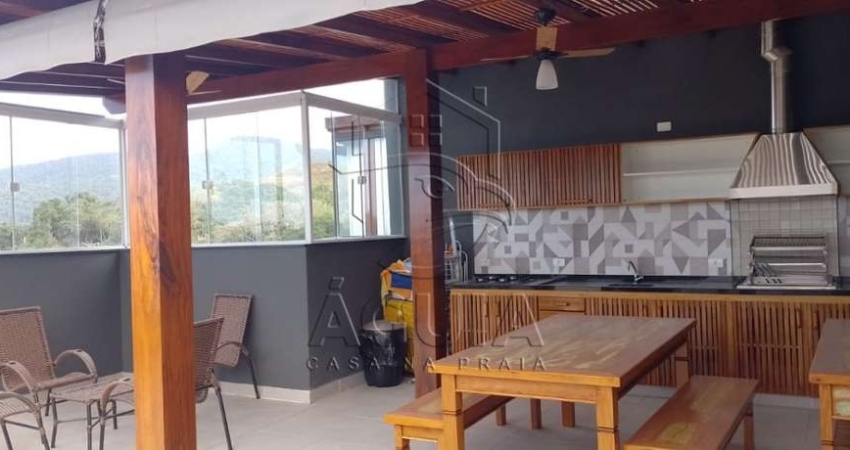 Cobertura a venda e para locação definitiva na estufa 2