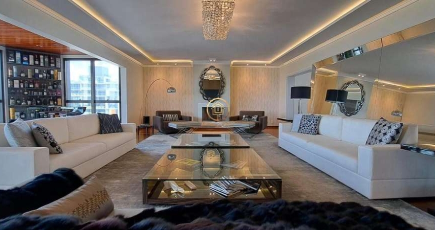 Apartamento à venda de 490m² com 4 dormitórios e 4 suítes no Cambuí em Campinas