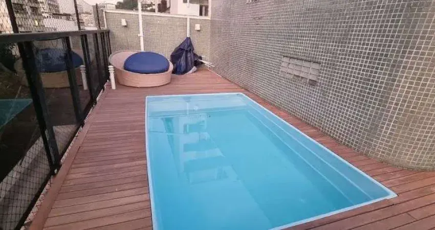 Vendo ótima Cobertura com 4 quartos na  Lagoa com 350 m2