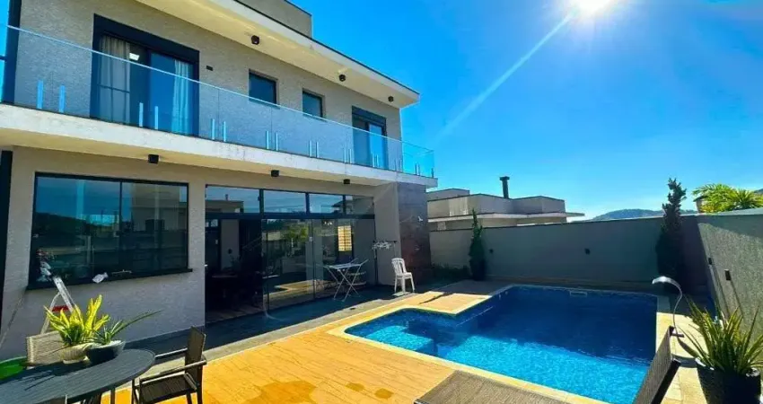 Sobrado em Condomínio Terras de Atibaia I  -  Atibaia