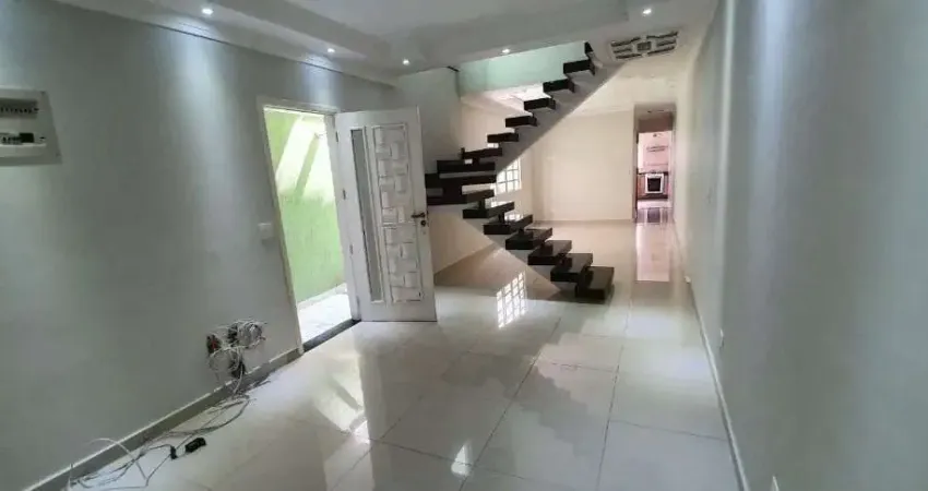 Casa com 3 quartos à venda no Jardim Adriana, Guarulhos 