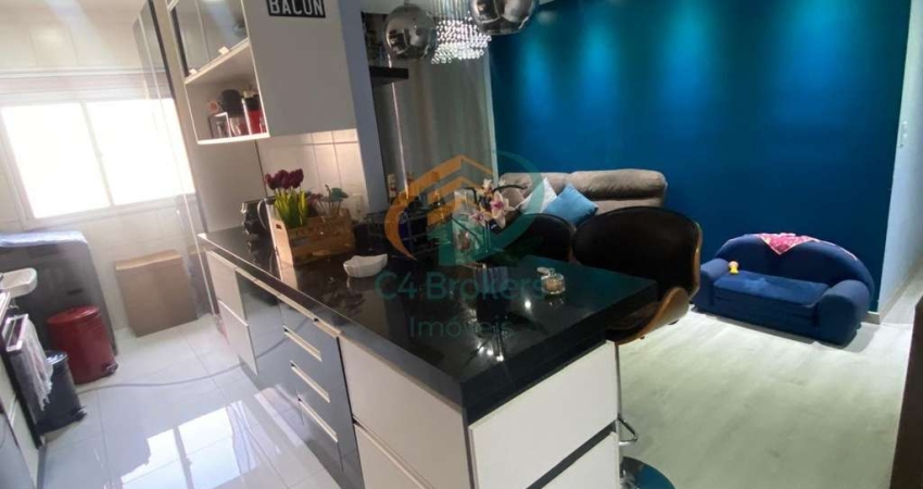 Apartamento em Jardim Flor da Montanha - Guarulhos, SP