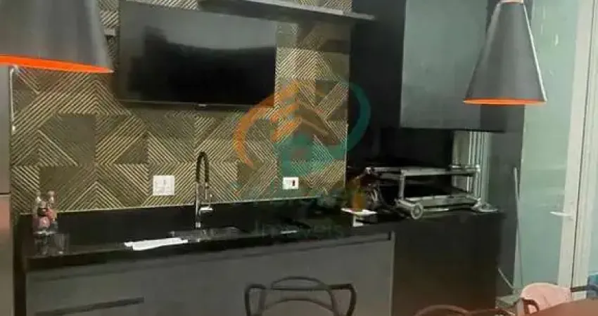 Casa térrea com piscina no Jardim Adriana  -  Guarulhos