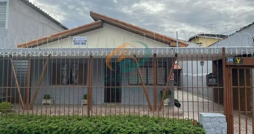 Casa com 3 quartos para alugar na Vila Galvão, Guarulhos 