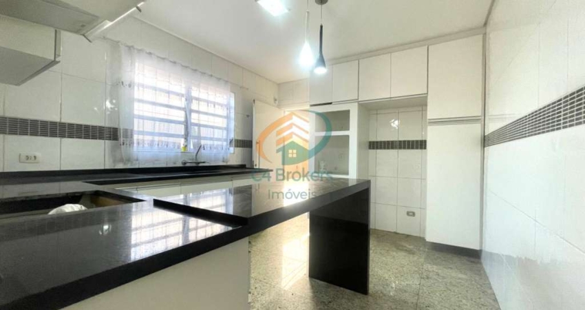 Sobrado no Jardim Aida, 3 dormitórios, 1 suite, 3 vagas de garagem -  Guarulhos