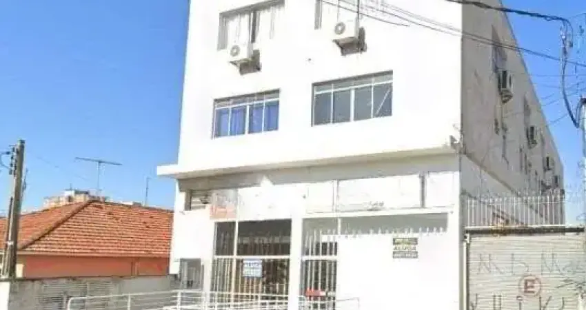 Casa comercial com 1 sala para alugar na Vila Galvão, Guarulhos