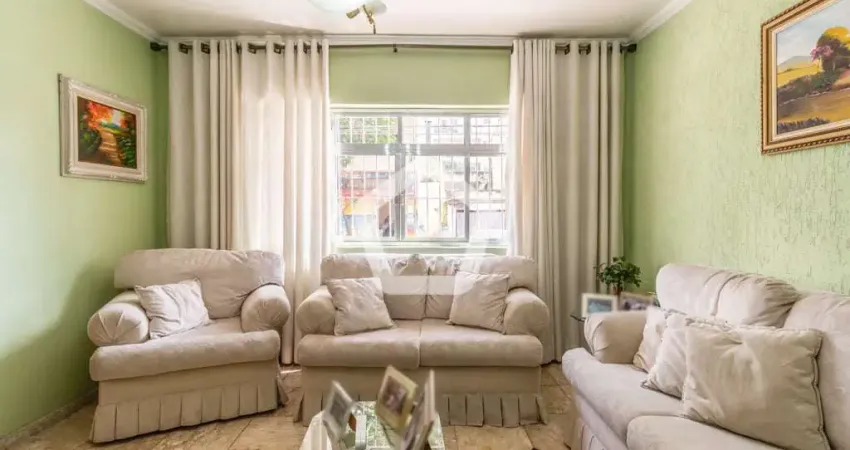 Casa com 3 quartos à venda na Rua Cônego Januário, 286, Ipiranga, São Paulo