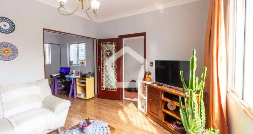 Casa com 2 quartos à venda na Rua do Lago, 15, Vila Nair, São Paulo