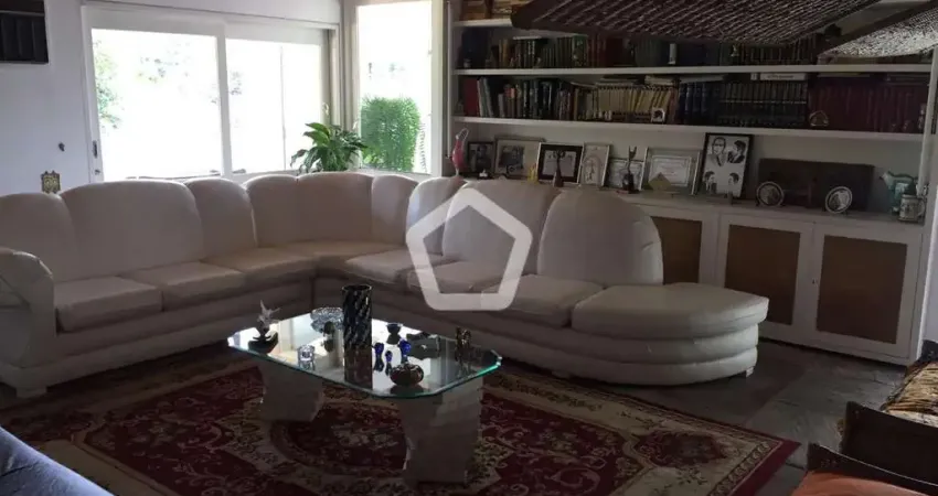 Casa com 2 quartos à venda na Avenida São Valério, 549, Morumbi, São Paulo