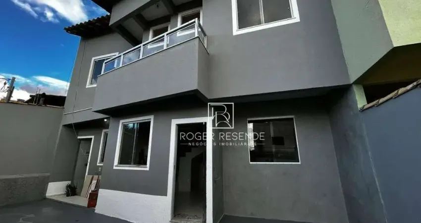 Casa com 3 dormitórios à venda, 95 m² por R$ 330.000,00 - Senhora de Fátima - Betim/MG