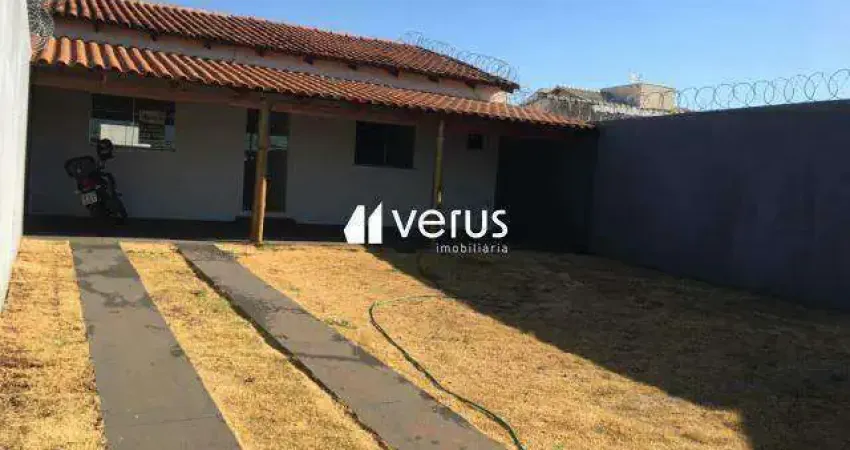 Casa à venda, 2 quartos, 2 suítes, 4 vagas, ALTO UMUARAMA - Uberlândia/MG