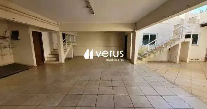 Casa com 4 quartos à venda no Lidice, Uberlândia 