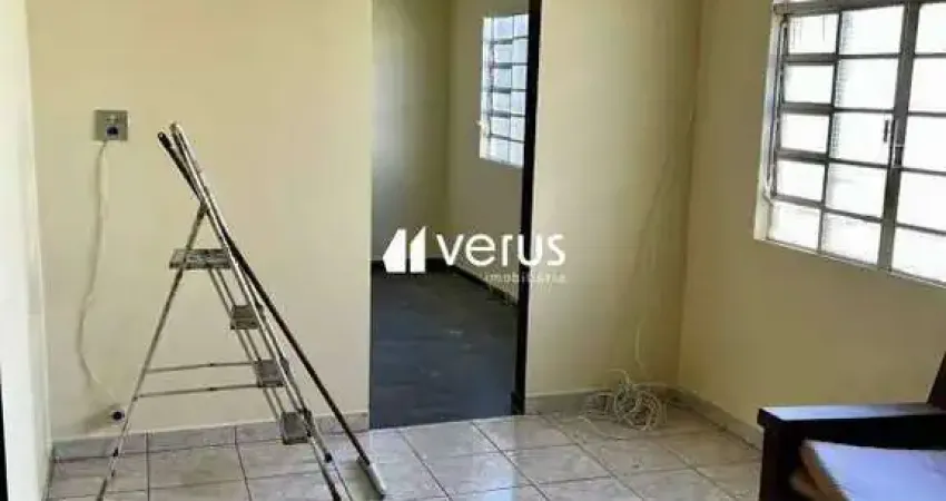 Casa com 3 quartos à venda no Osvaldo Rezende, Uberlândia