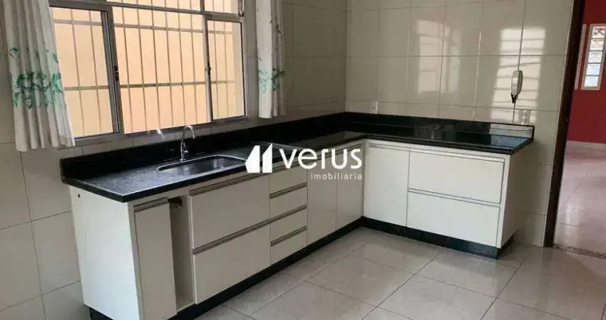 Ótima casa no bairro Cidade Jardim