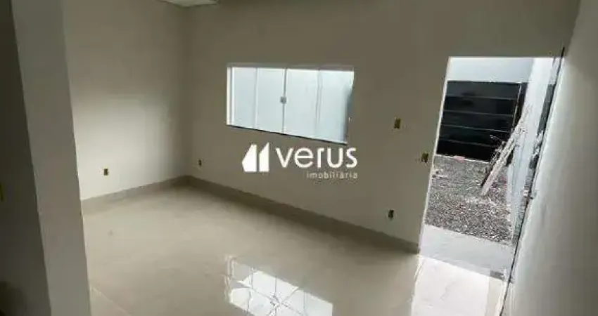 Casa à venda, 2 quartos, 1 suíte, 2 vagas, verde vida - Uberlândia/MG