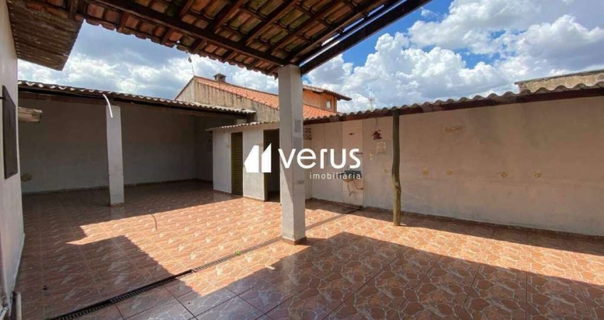 CASA NO BAIRRO CIDADE JARDIM