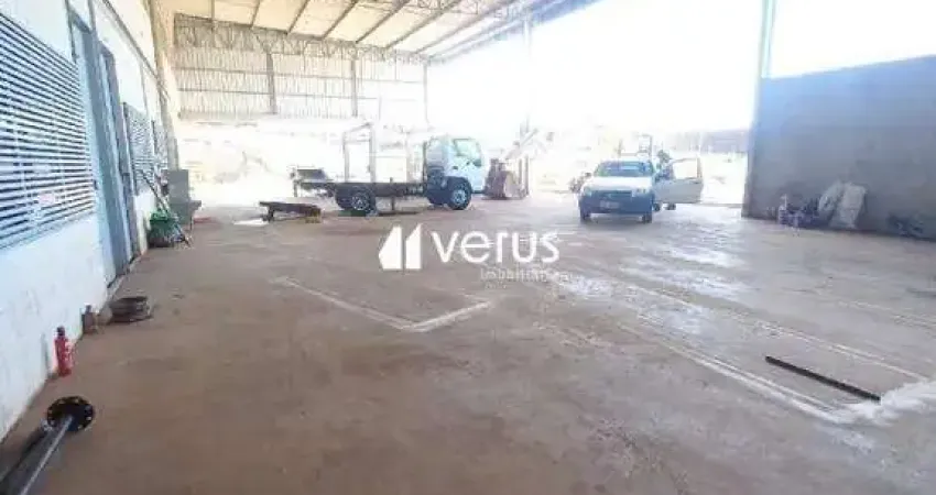 Galpão para aluguel, 4 vagas, DISTRITO INDUSTRIAL - Uberlândia/MG