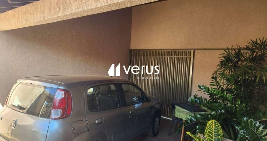IMÓVEL RESIDENCIAL NO SANTA MÕNICA