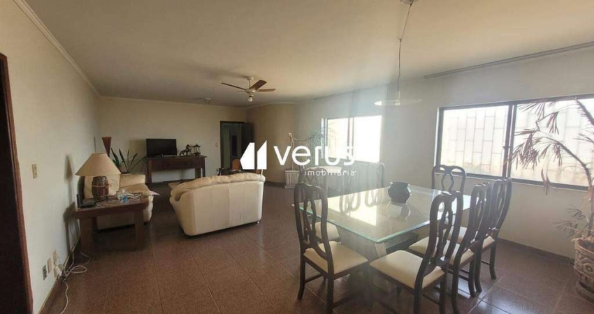Apartamento para aluguel, 3 quartos, 1 suíte, Saraiva - Uberlândia/MG