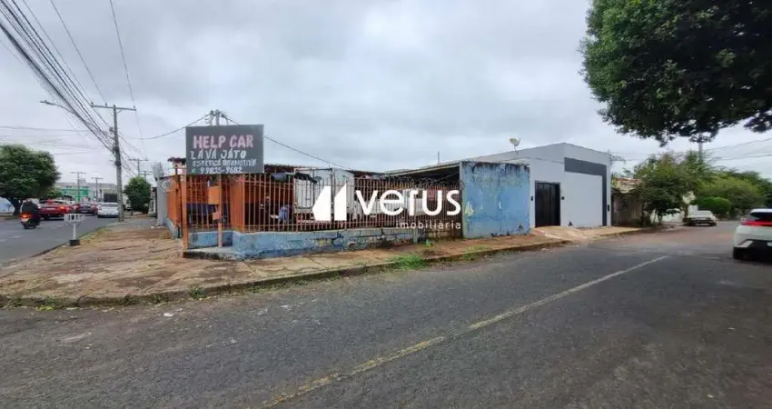 Casa à venda, 3 quartos, 1 suíte, 2 vagas, Vigilato Pereira - Uberlândia/MG