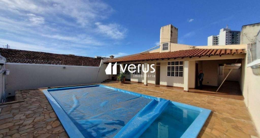 Casa à venda, 6 quartos, 3 suítes, 4 vagas, Santa Mônica - Uberlândia/MG