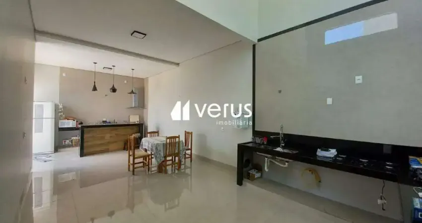 Casa para aluguel, 3 quartos, 1 suíte, 3 vagas, JARDIM EUROPA - Uberlândia/MG