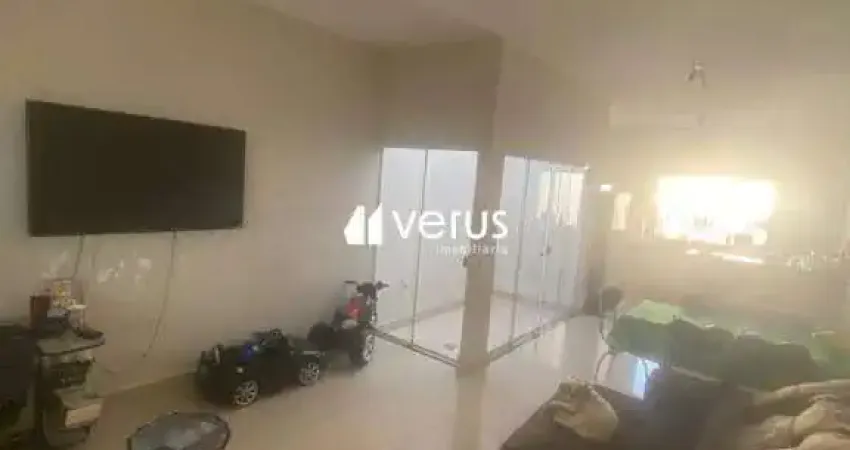 Casa com 3 quartos à venda no Planalto, Uberlândia