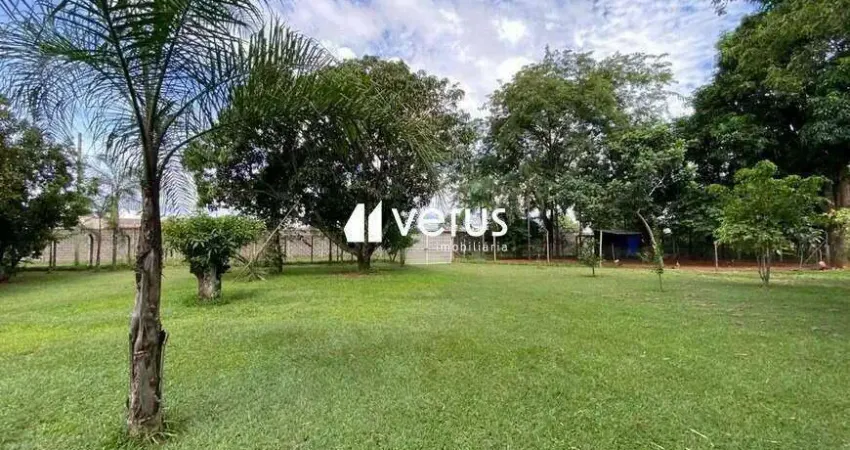Casa à venda, 4 quartos, 4 suítes, 4 vagas, morada do sol - uberlândia/mg
