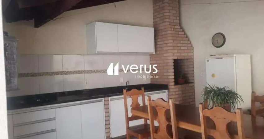 Casa à venda, 3 quartos, 1 suíte, 3 vagas, GRANADA - Uberlândia/MG