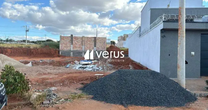 Terreno à venda no Alto Umuarama, Uberlândia 