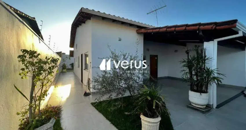 Casa com 3 quartos à venda no Conjunto Segismundo Pereira, Uberlândia 