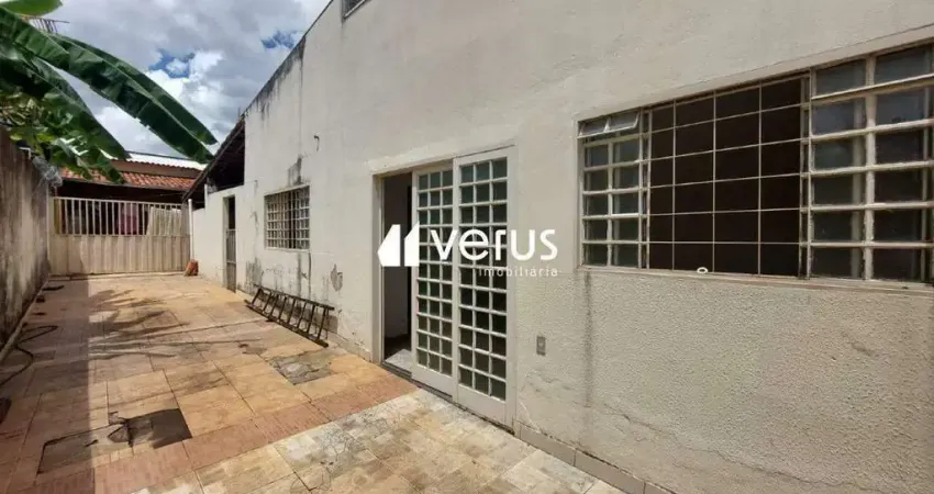 Casa à venda, 3 quartos, 1 suíte, 2 vagas, alto umuarama - uberlândia/mg