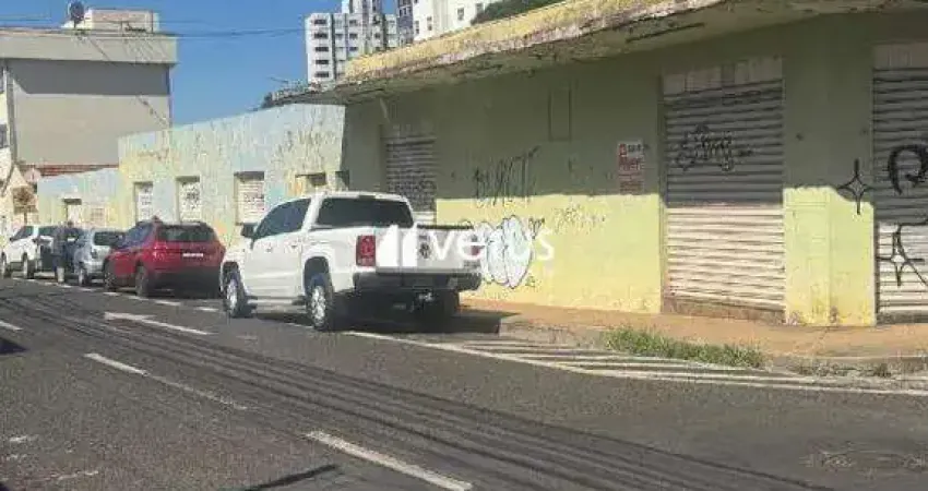 Área à venda, 3 quartos, 1 vaga, nossa senhora aparecida - uberlândia/mg