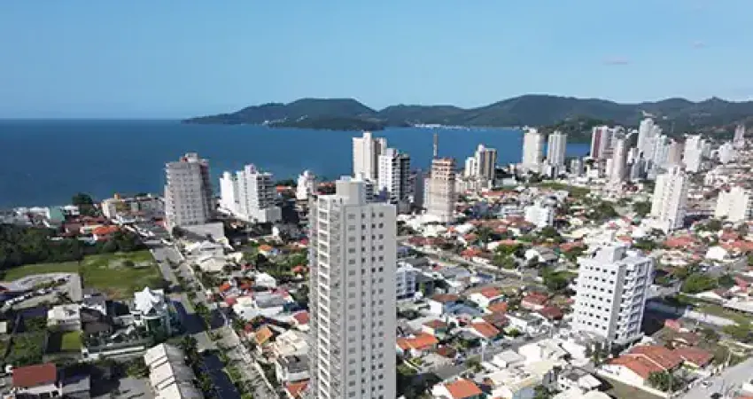 Entrega já para 2027, apartamento 3 suítes frente avenida em porto belo/sc, em 72x