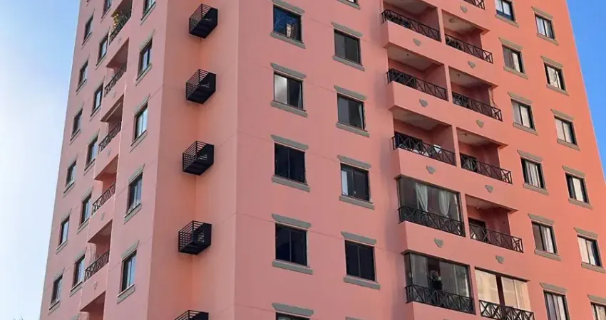 Alugo apartamento 3 quartos, sendo 1 suíte, mobiliado em Cruz das Almas