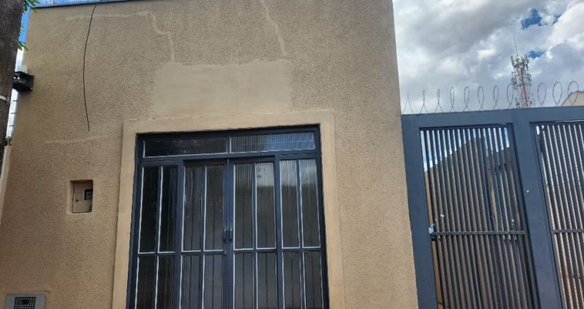 Kitnet / Stúdio para alugar na Rua Napoleão Marques Siqueira, 284, Jardim Tijuca, Campo Grande