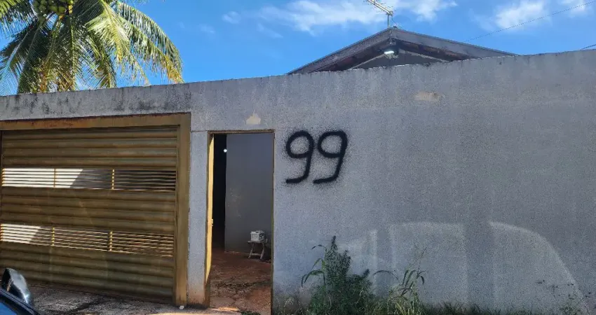 Casa com 2 quartos.  Bairro Atlântico Sul