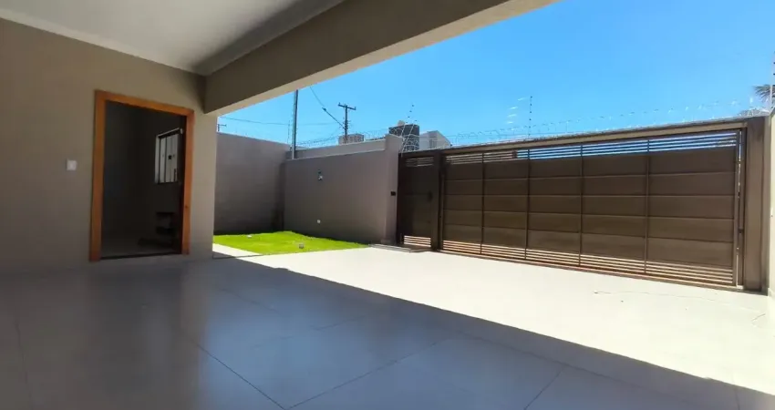 Linda casa. com 4 suites. aquecedor solar. parte alta bairro.