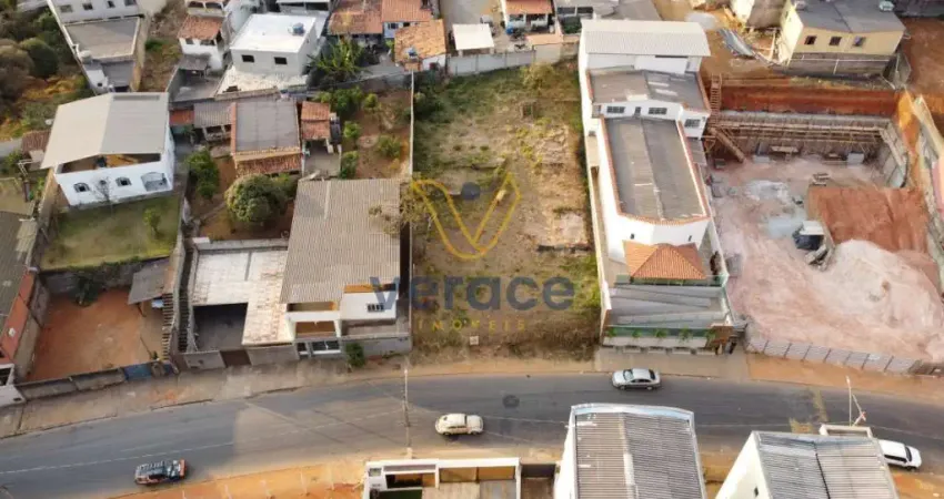 Lote à venda no Centro por R$ 410.000 mil em Ouro Branco - MG