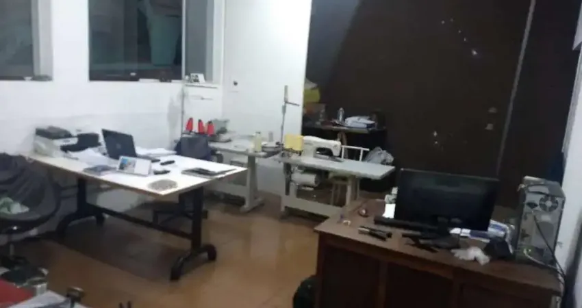 Barracão / Galpão / Depósito à venda na Rua Nossa Senhora de Lourdes, 137, Vila Galvão, Guarulhos