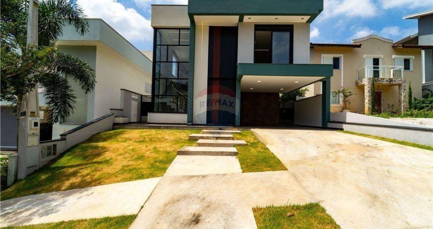 Casa à venda no Condomínio Ibi Aran