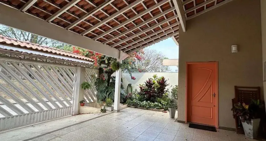 Casa térrea para alugar com 3 quartos, 1 suíte no Jardim América - Jundiaí SP