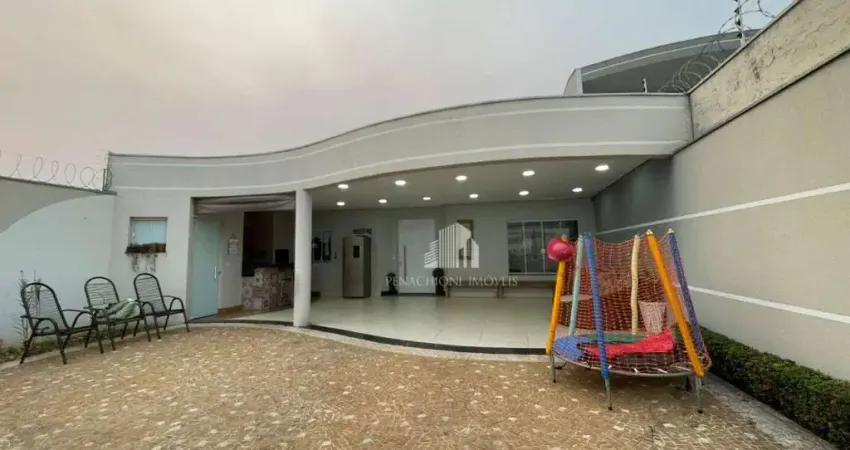 Casa à Venda no Terras de Santa Bárbara – Alto Padrão e Pronta para Morar!