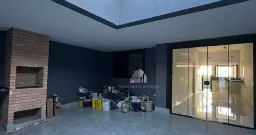 Oportunidade! Casa com 2 Dorms, Suíte e Churrasqueira no JD Boer