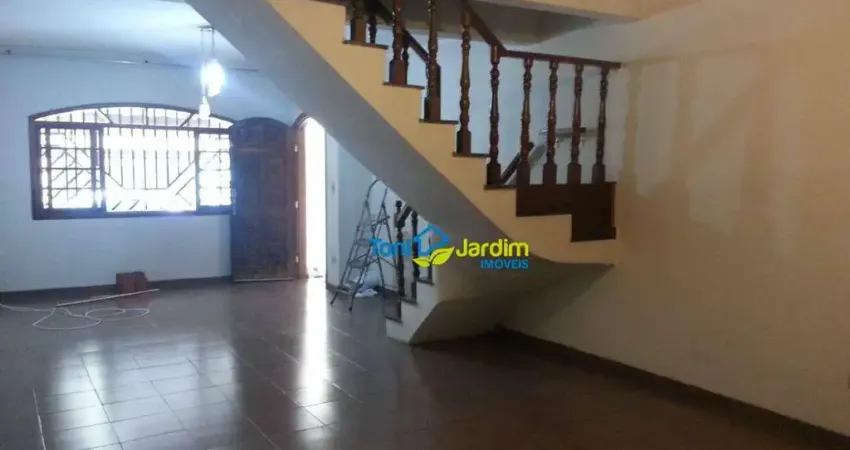 Sobrado com 3 dormitórios à venda, 187 m² por R$ 610.000,00 - Vila Camilópolis - Santo André/SP