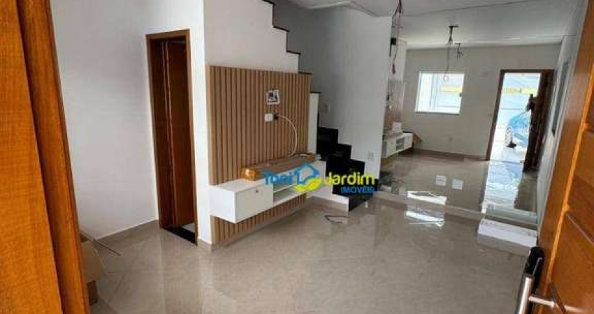 Sobrado com 2 dormitórios à venda, 90 m² por R$ 520.000,00 - Jardim das Maravilhas - Santo André/SP