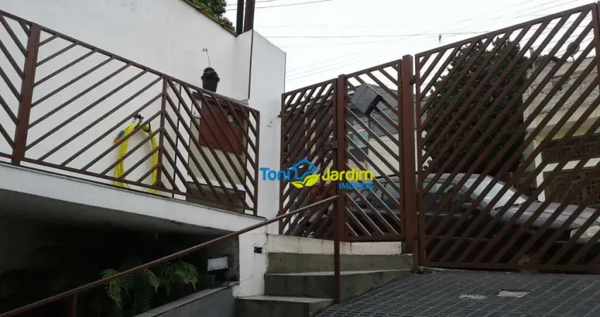 Casa com 3 dormitórios à venda, 267 m² por R$ 700.000,00 - Vila Alto de Santo André - Santo André/SP