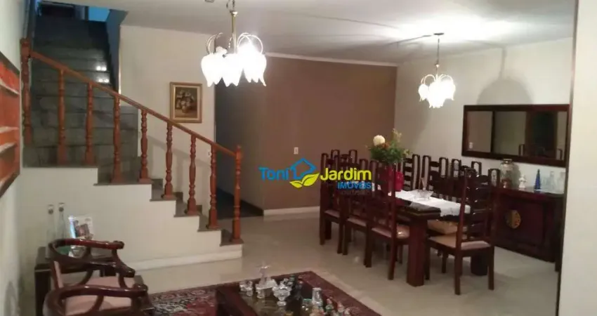 Casa com 8 dormitórios à venda, 316 m² por R$ 1.400.000,00 - Santa Teresinha - Santo André/SP