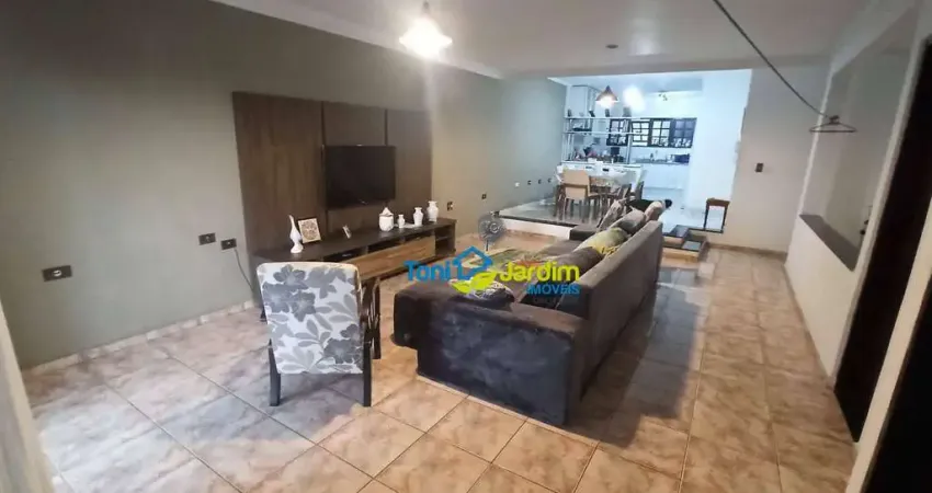Sobrado com 3 dormitórios à venda, 307 m² por R$ 1.490.000,00 - Parque das Nações - Santo André/SP